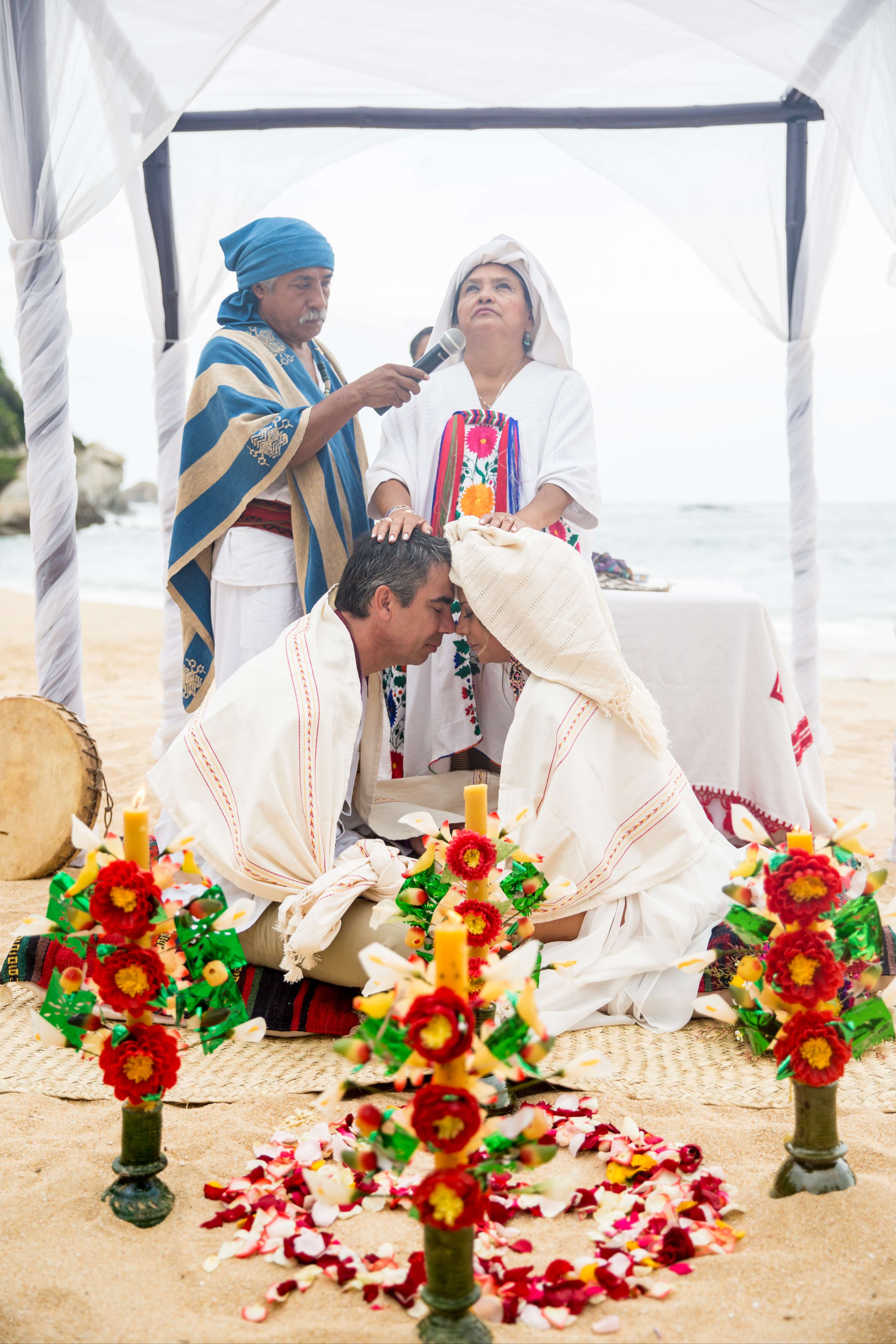 Tu boda en la playa, ceremonia Zapoteca